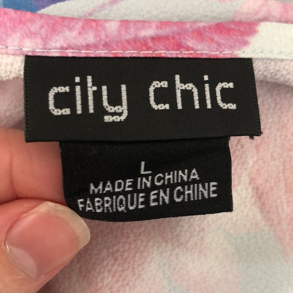 CITY CHIC beautiful floral top - Picture 5 of 5